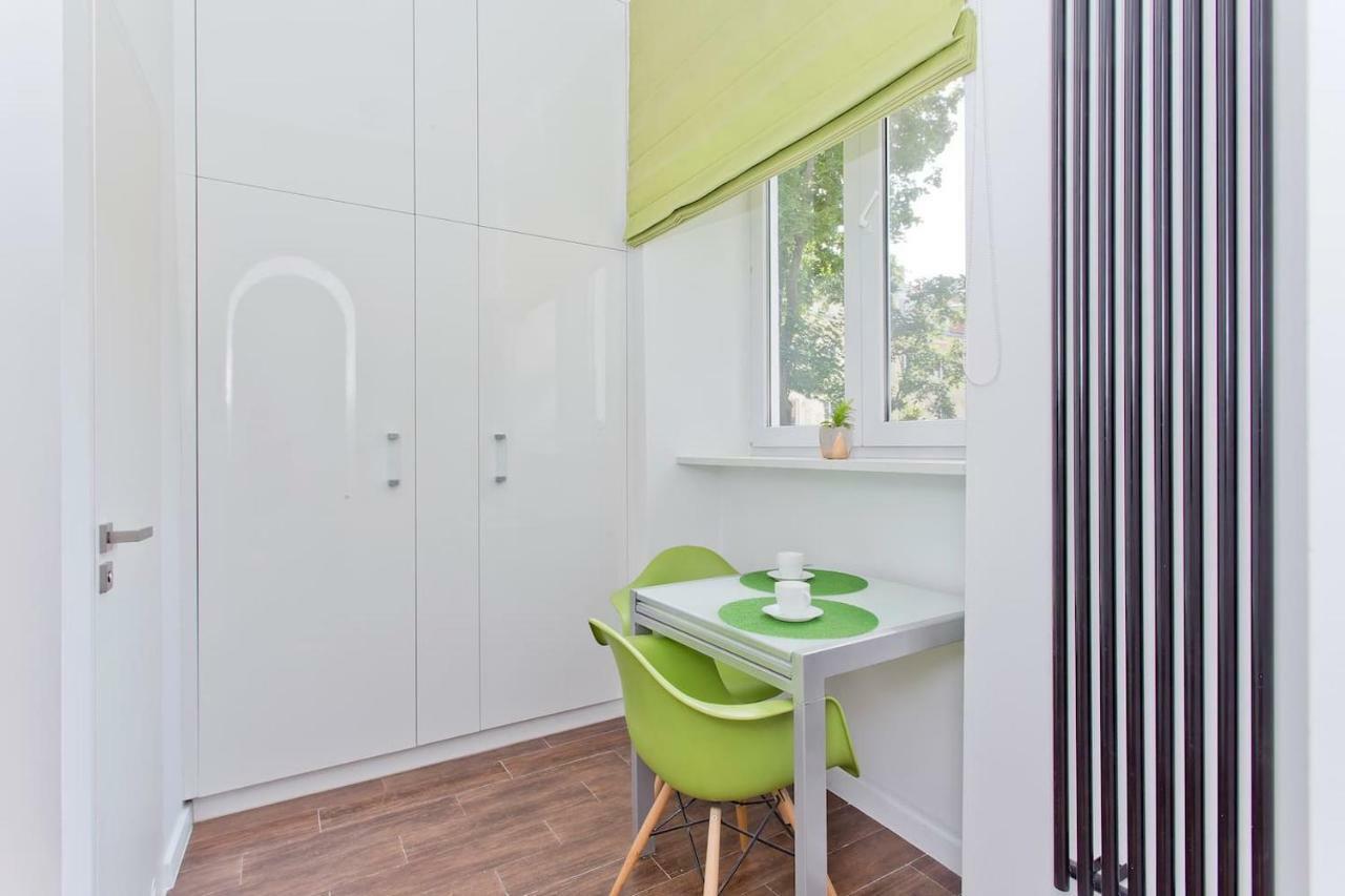 Luxury And Comfortable- Golden Apartments- Royal Street Varsovia Exterior foto